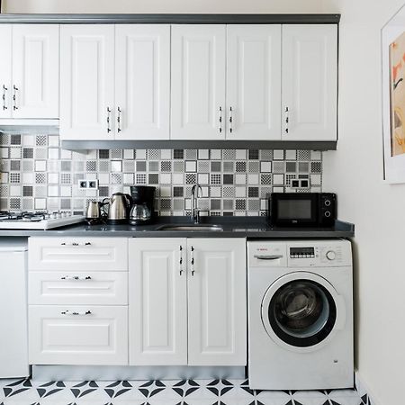Unique Flat W 5 Min To Galata Tower Istiklal Ave Leilighet Istanbul Eksteriør bilde